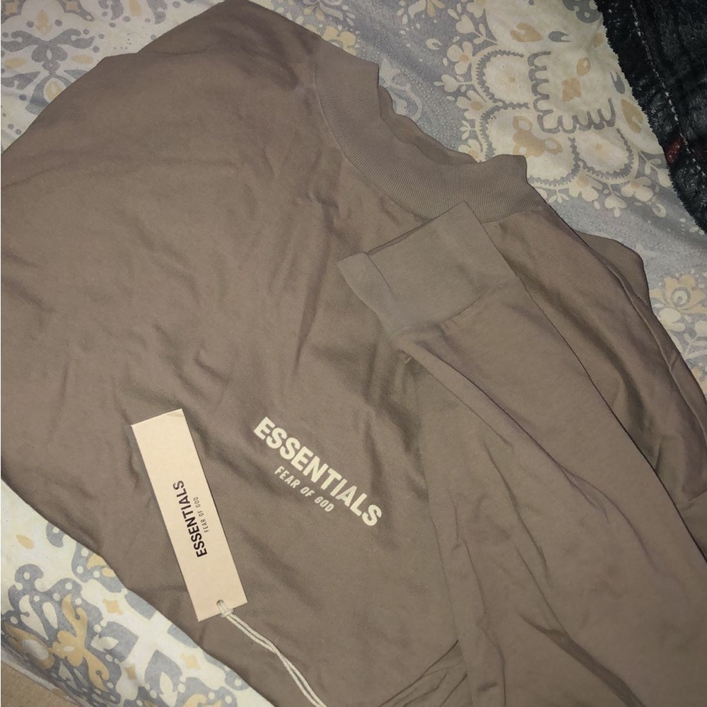 Essentials Sweater - Picture 3 of 3